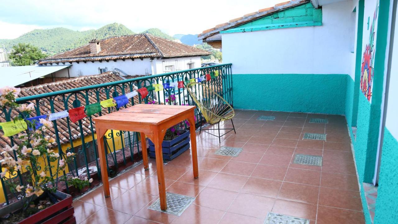 Hostal La Isla San Cristobal de las Casas Exterior photo